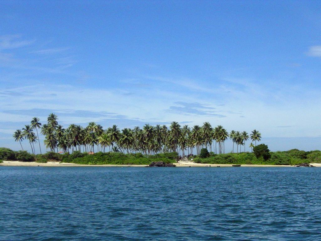 Paradise Isle Beach Resort Udupi Exteriör bild